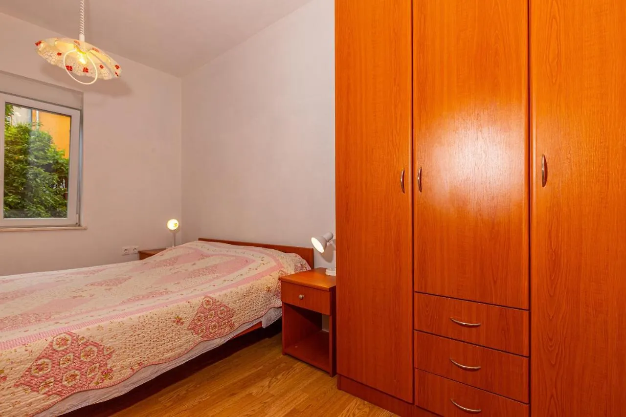 Apartman Kata 1 Apartment Crikvenica 0*,